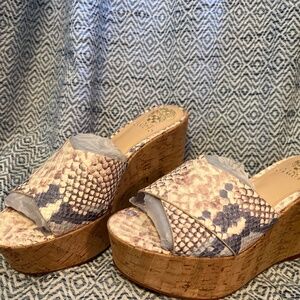 Vince Camuto 6 1/2